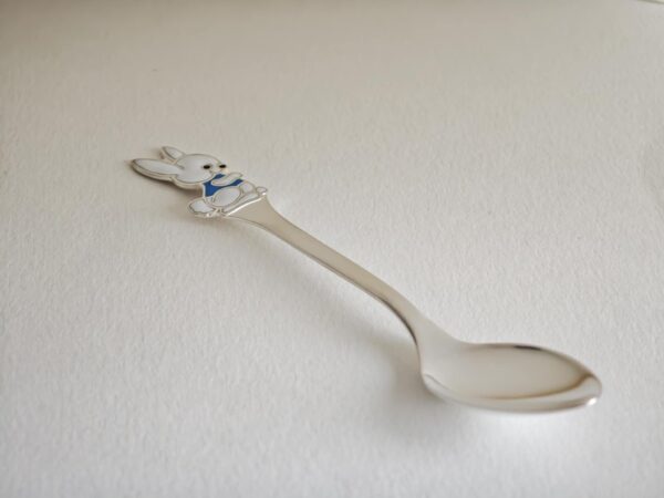 Hõbedast lusikas jänes (6)