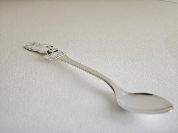 Hõbedast lusikas jänes (8)