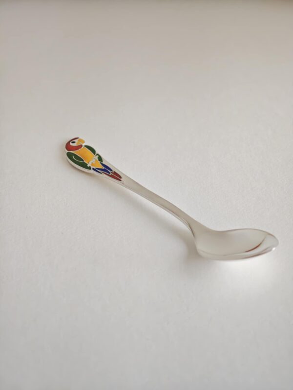 Hõbedast lusikas papagoi (2) Hõbedast lusikas papagoi (2)