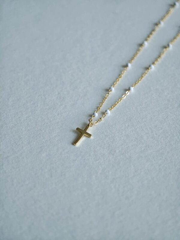 Hõbedast kaelakee ülekullatud (2)